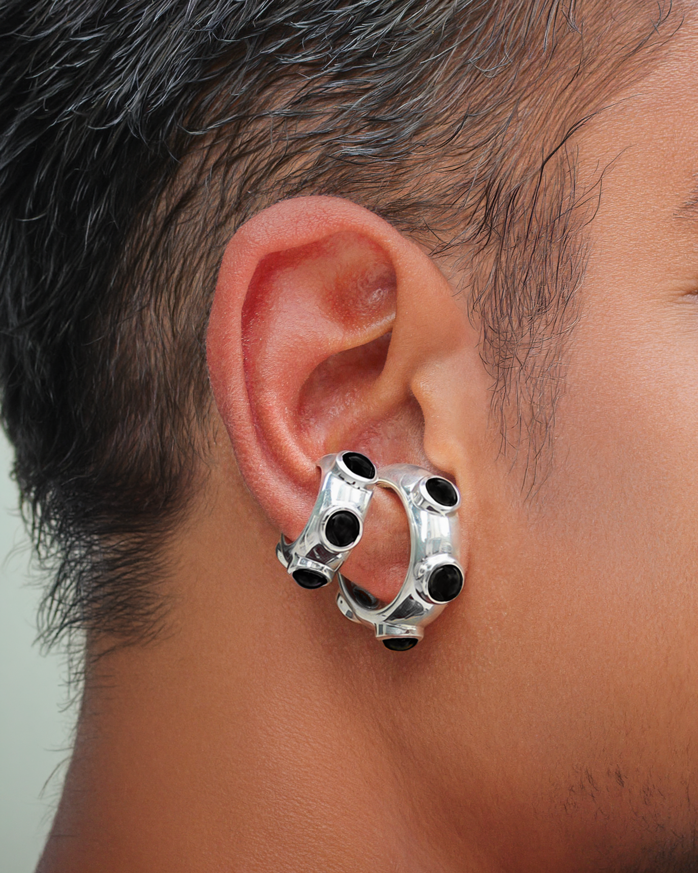 earcuff Mika Ônix